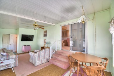 Welcome to West View Ridge Unit H54 in Haines City. This 55+ on Southern Dunes Golf and Country Club in Florida - for sale on GolfHomes.com, golf home, golf lot