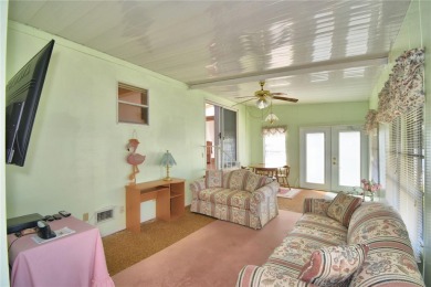Welcome to West View Ridge Unit H54 in Haines City. This 55+ on Southern Dunes Golf and Country Club in Florida - for sale on GolfHomes.com, golf home, golf lot