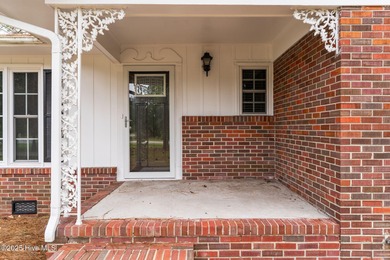 Take note of this nicely renovated 3 bedroom, 2 bath home in on The Lakes Country Club in North Carolina - for sale on GolfHomes.com, golf home, golf lot