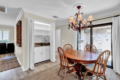 Detached home in beautiful Golf Community. This 2bd, 2ba 2 Car on Bent Pine Golf Club in Florida - for sale on GolfHomes.com, golf home, golf lot