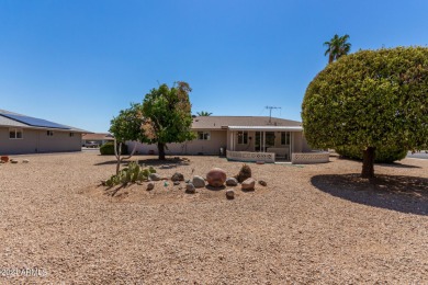 Well-cared for home on oversized corner lot. Spacious floorplan on Sun City Lakes West and East in Arizona - for sale on GolfHomes.com, golf home, golf lot