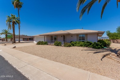 Well-cared for home on oversized corner lot. Spacious floorplan on Sun City Lakes West and East in Arizona - for sale on GolfHomes.com, golf home, golf lot