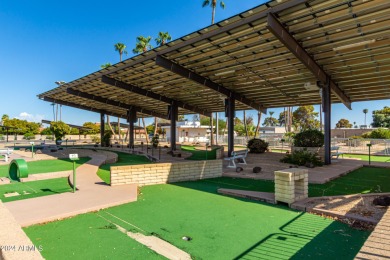 Well-cared for home on oversized corner lot. Spacious floorplan on Sun City Lakes West and East in Arizona - for sale on GolfHomes.com, golf home, golf lot