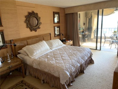 Charming, elegant, cozy and harmonious spacious 2 bedroom ocean on Ocean Village Golf Course in Florida - for sale on GolfHomes.com, golf home, golf lot