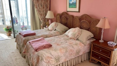 Charming, elegant, cozy and harmonious spacious 2 bedroom ocean on Ocean Village Golf Course in Florida - for sale on GolfHomes.com, golf home, golf lot