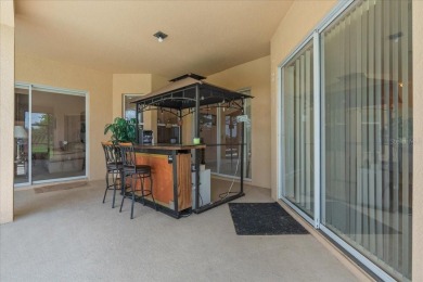 Discover your ideal Lakefront Pool Home at the end of a quiet on Oaks National Golf Course in Florida - for sale on GolfHomes.com, golf home, golf lot
