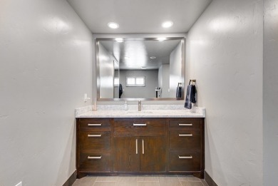 LOW MAINTENANCE BEAUTY ON THE BOULEVARD! STUNNING MODERN on Green Tree Country Club in Texas - for sale on GolfHomes.com, golf home, golf lot