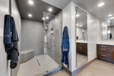 LOW MAINTENANCE BEAUTY ON THE BOULEVARD! STUNNING MODERN on Green Tree Country Club in Texas - for sale on GolfHomes.com, golf home, golf lot