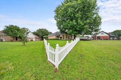 Charming Garden Home by Hole 6 at Cedar Creek Country Club
Enjoy on Cedar Creek Country Club in Texas - for sale on GolfHomes.com, golf home, golf lot