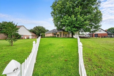 Charming Garden Home by Hole 6 at Cedar Creek Country Club
Enjoy on Cedar Creek Country Club in Texas - for sale on GolfHomes.com, golf home, golf lot