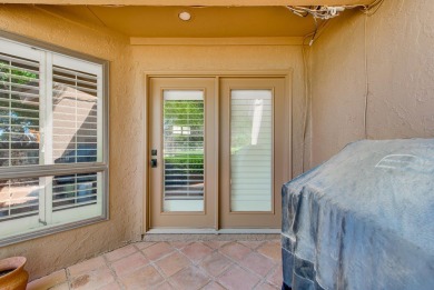 LOW MAINTENANCE BEAUTY ON THE BOULEVARD! STUNNING MODERN on Green Tree Country Club in Texas - for sale on GolfHomes.com, golf home, golf lot