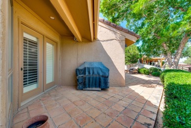 LOW MAINTENANCE BEAUTY ON THE BOULEVARD! STUNNING MODERN on Green Tree Country Club in Texas - for sale on GolfHomes.com, golf home, golf lot