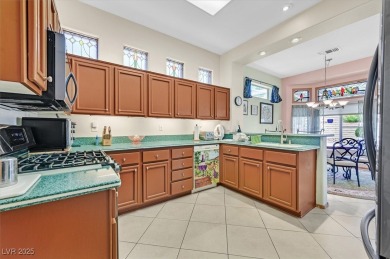 Turnkey Single Story!! Discover this pristine 2 bed, 2 bath home on Highland Falls Golf Club in Nevada - for sale on GolfHomes.com, golf home, golf lot