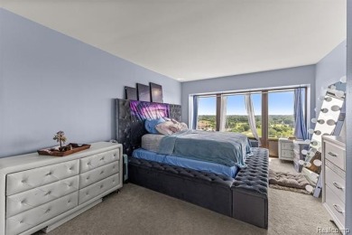 Welcome to this remarkable 2-bedroom, 2-bath residence located on Evergreen Hills Golf Course in Michigan - for sale on GolfHomes.com, golf home, golf lot