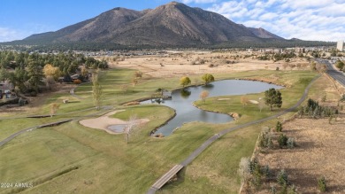 Welcome to one of the largest units in Saddleback Townhome! An on Continental Country Club in Arizona - for sale on GolfHomes.com, golf home, golf lot