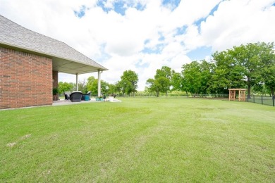 Spacious 6-Bedroom, 3-Bath Home in Fairway Addition. 

This on Perry Golf and Country Club in Oklahoma - for sale on GolfHomes.com, golf home, golf lot