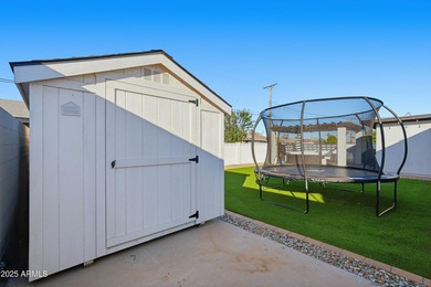WOW! This is the ONE!  This beautiful home features a large open on Scottsdale Shadows in Arizona - for sale on GolfHomes.com, golf home, golf lot