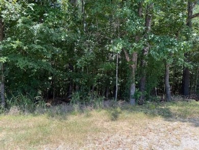 This beautiful building lot on the 7th green of Granada Golf on Granada Golf Course in Arkansas - for sale on GolfHomes.com, golf home, golf lot