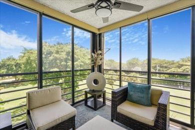 Freshly Painted, Laminate Floors Built-in Bar. Kitchen with on Boca Pointe Country Club in Florida - for sale on GolfHomes.com, golf home, golf lot