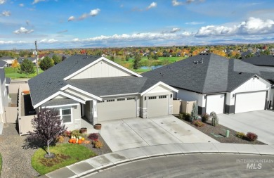 Brilliant newer home with views of the golf course & Boise front on Hunters Point Golf Club in Idaho - for sale on GolfHomes.com, golf home, golf lot