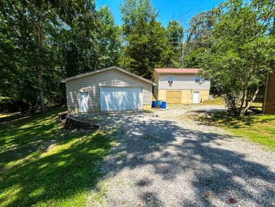 Listed is a gorgeous 3 bed / 2 bath brick home with a completely on Magic Valley Golf Course in Tennessee - for sale on GolfHomes.com, golf home, golf lot