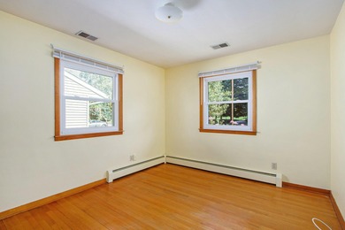 Valparaiso home located on west side close to  Forest Park golf on Forest Park Golf Course in Indiana - for sale on GolfHomes.com, golf home, golf lot