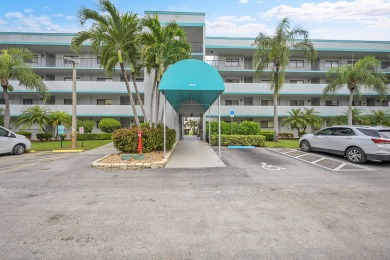 Welcome Home! This exceptional 2-bed, 2-bath condo boasting 1 on Fountains Golf and Country Club in Florida - for sale on GolfHomes.com, golf home, golf lot