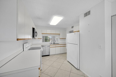 Welcome Home! This exceptional 2-bed, 2-bath condo boasting 1 on Fountains Golf and Country Club in Florida - for sale on GolfHomes.com, golf home, golf lot