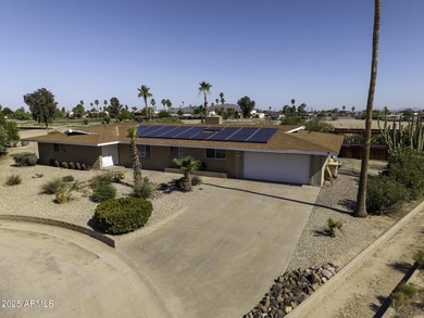 A rare gem right on the golf course! With 4 bedrooms and 3 on Arizona City Golf Club in Arizona - for sale on GolfHomes.com, golf home, golf lot