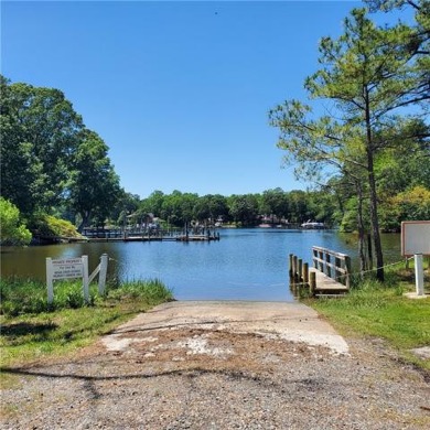 Two private lots (1.16 acres) overlooking small creek in the on Indian Creek Yacht and Country Club in Virginia - for sale on GolfHomes.com, golf home, golf lot