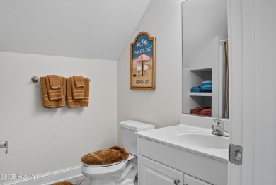 Exceptionally kept, custom-built home located on corner lot on The Carolina Club in North Carolina - for sale on GolfHomes.com, golf home, golf lot