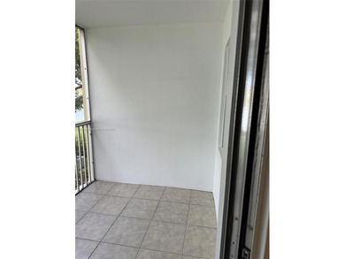 Beautiful unit for sale at Century Village, Pembroke Pines. 1 on Flamingo Lakes Country Club in Florida - for sale on GolfHomes.com, golf home, golf lot