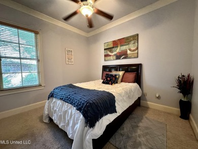 Looking for a great location and quiet street in Reunion? Vinca on Reunion Golf Club in Mississippi - for sale on GolfHomes.com, golf home, golf lot