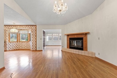 Corner lot in a fantastic location - just a half mile (or 2 on Bella Vista Country Club - Highlands in Arkansas - for sale on GolfHomes.com, golf home, golf lot