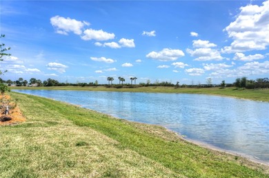 This home just built in 2022 and now available for quick move in on Sarasota National Golf Club in Florida - for sale on GolfHomes.com, golf home, golf lot