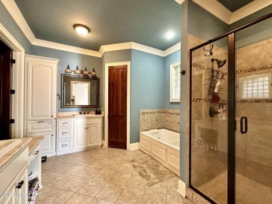 Looking for a great location and quiet street in Reunion? Vinca on Reunion Golf Club in Mississippi - for sale on GolfHomes.com, golf home, golf lot