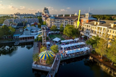 PREMIER LOCATION! Located in the entrance tower with a large on Sandestin Golf and Beach Resort - Raven in Florida - for sale on GolfHomes.com, golf home, golf lot