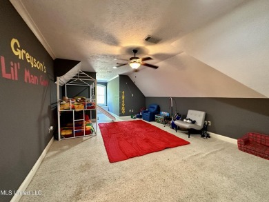Looking for a great location and quiet street in Reunion? Vinca on Reunion Golf Club in Mississippi - for sale on GolfHomes.com, golf home, golf lot