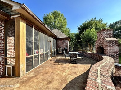 Looking for a great location and quiet street in Reunion? Vinca on Reunion Golf Club in Mississippi - for sale on GolfHomes.com, golf home, golf lot