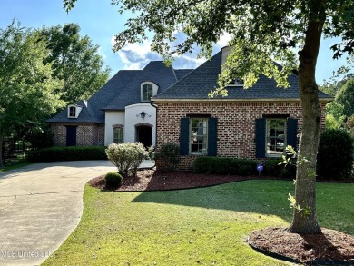 Looking for a great location and quiet street in Reunion? Vinca on Reunion Golf Club in Mississippi - for sale on GolfHomes.com, golf home, golf lot