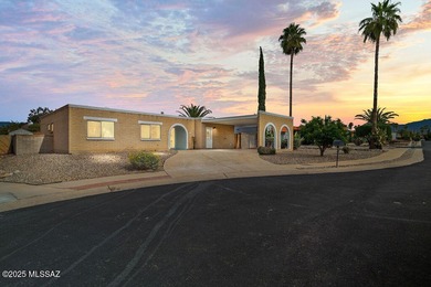 If you're looking for a home that is cozy, bright, and on Rolling Hills Golf Course in Arizona - for sale on GolfHomes.com, golf home, golf lot