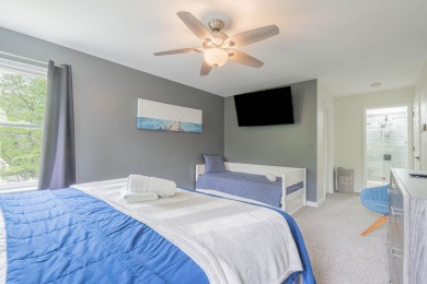 This beautifully renovated 3-bedroom, 3-bathroom home is the on Pocono Farms Country Club in Pennsylvania - for sale on GolfHomes.com, golf home, golf lot