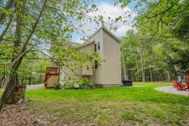 This beautifully renovated 3-bedroom, 3-bathroom home is the on Pocono Farms Country Club in Pennsylvania - for sale on GolfHomes.com, golf home, golf lot