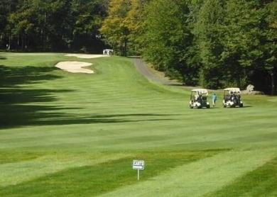 This beautifully renovated 3-bedroom, 3-bathroom home is the on Pocono Farms Country Club in Pennsylvania - for sale on GolfHomes.com, golf home, golf lot