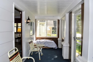 This 3 bedroom, 2 bathroom 1 1 2 story home near Floyd Golf on Floyd Park Golf Course in Iowa - for sale on GolfHomes.com, golf home, golf lot