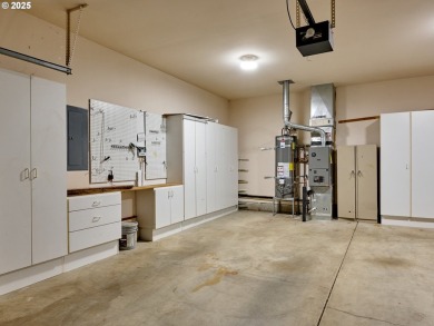 Beautiful Single-Level Home on the 12th Fairway in Tukwila Golf on Tukwila OGA Golf Course in Oregon - for sale on GolfHomes.com, golf home, golf lot