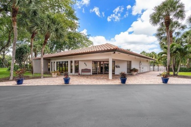 Beautifully renovated 2BR lakefront condo in the sought-after on Deer Creek Golf Club in Florida - for sale on GolfHomes.com, golf home, golf lot