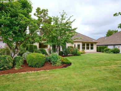 Beautiful Single-Level Home on the 12th Fairway in Tukwila Golf on Tukwila OGA Golf Course in Oregon - for sale on GolfHomes.com, golf home, golf lot