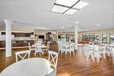 Beautifully renovated 2BR lakefront condo in the sought-after on Deer Creek Golf Club in Florida - for sale on GolfHomes.com, golf home, golf lot
