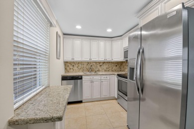 Move In Ready! 1st floor corner unit with 2 bedrooms & 2 full on Kings Point Golf -Flanders Way in Florida - for sale on GolfHomes.com, golf home, golf lot